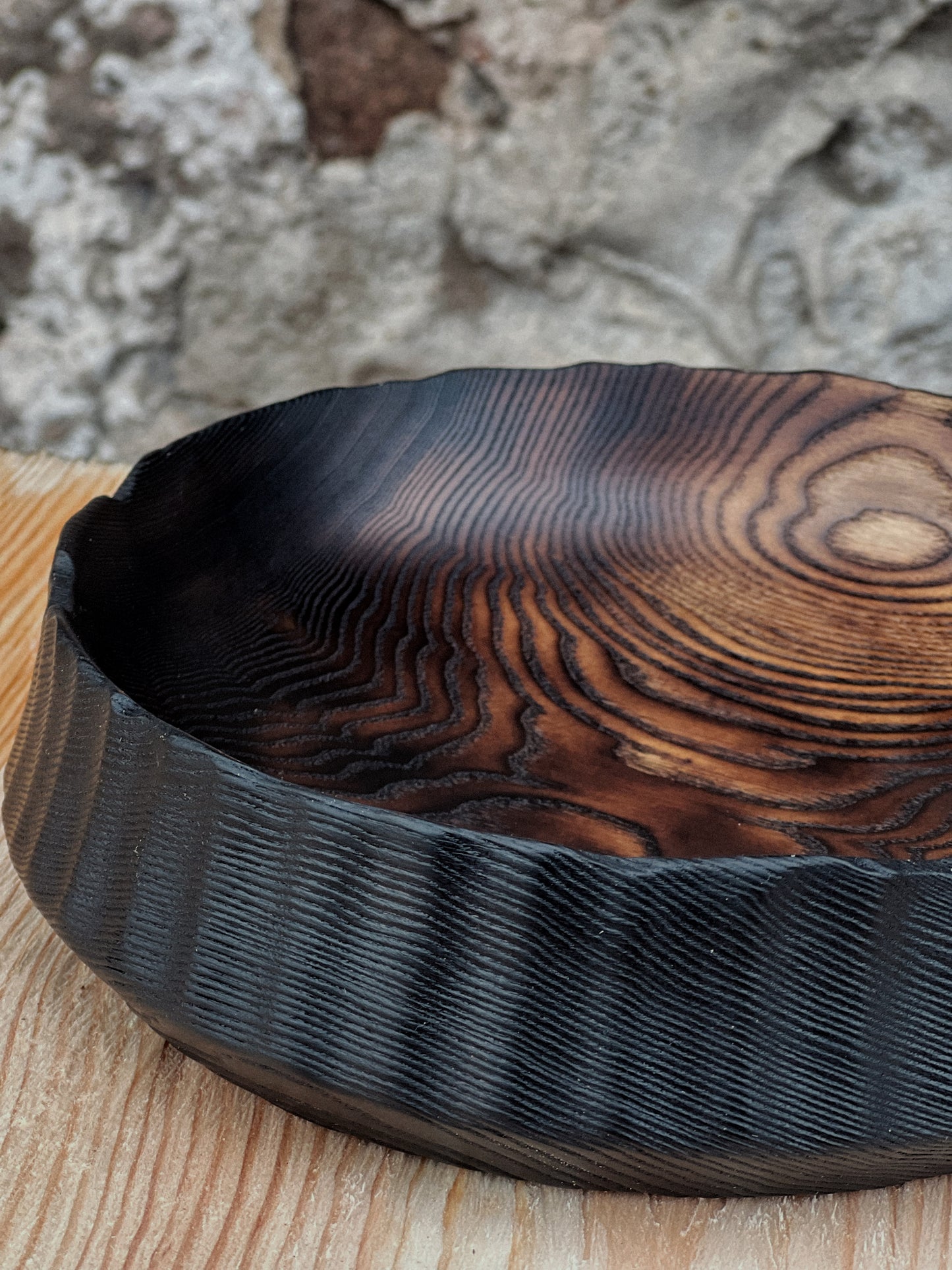CHARRED BOWL - IN ASH